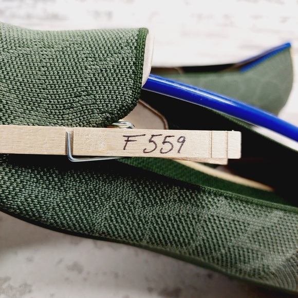 NEW Rothy's The Flat Safari Green Sage Giraffe Round Toe Slip On Loafers F559 - Picture 8 of 8